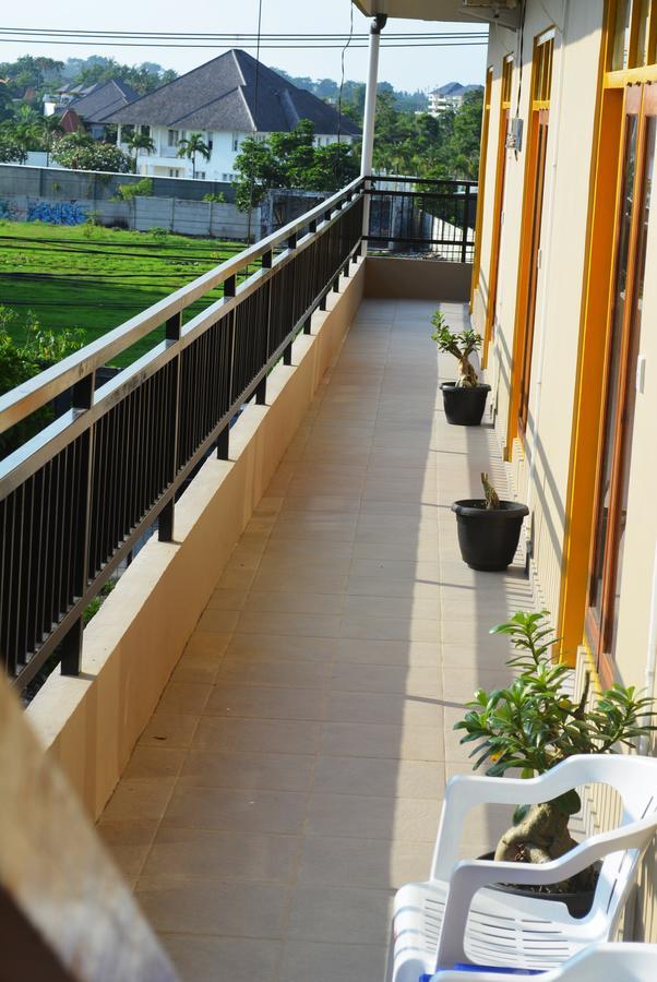 Repag Wayan Canggu Hostel Kuta Lombok Buitenkant foto